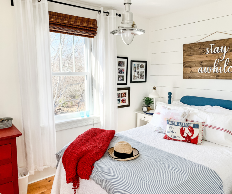 Affordable cottage bedroom
